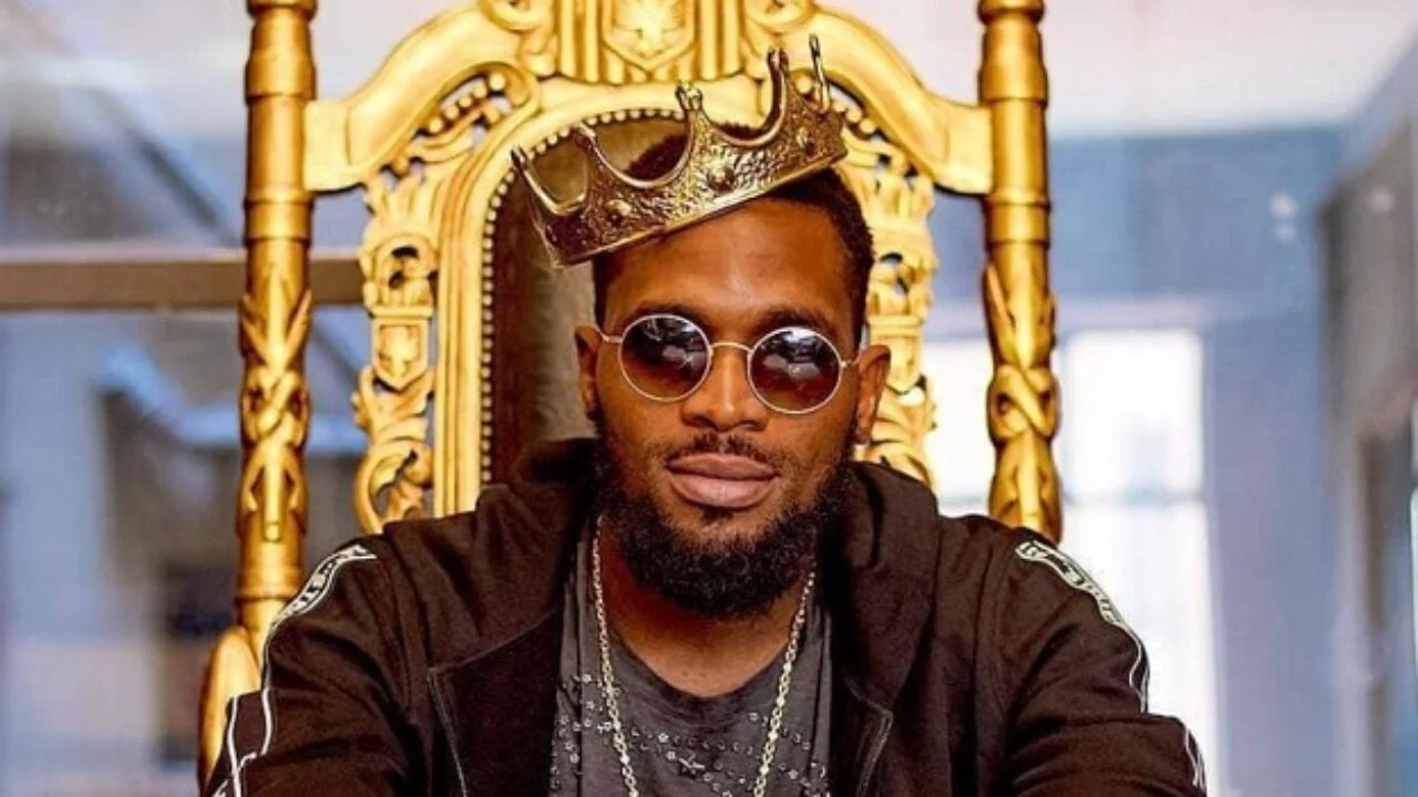 Afrobeat superstar Oladapo ‘D’banj’ Oyebanjo go mark two decades for the Nigerian music industry with series of celebratory events, including a free concert for im fans.